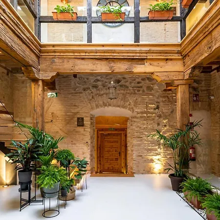 Dobo Azacanes Otel 2*